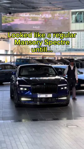 Until… 😳 #skjall_carspotting #dubai #rollsroyce #luxurycars 