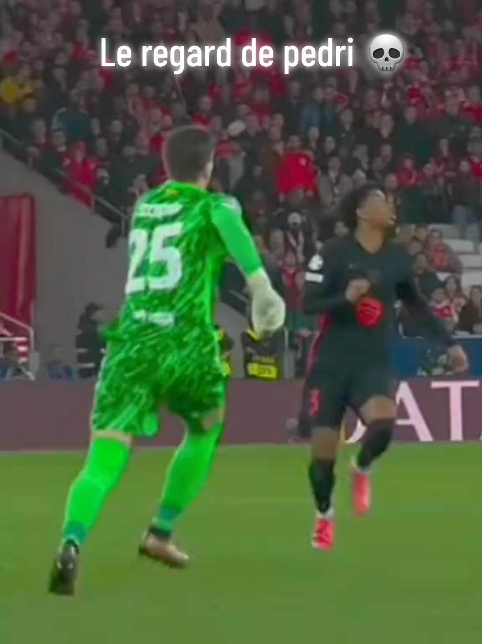 pedri vs szczesny 😂#footballgames #barçaontiktok #barça #barcelona #yamineyamal #pedri #championsleague @Barcelona SC @Lamine Yamal @Pedri González 