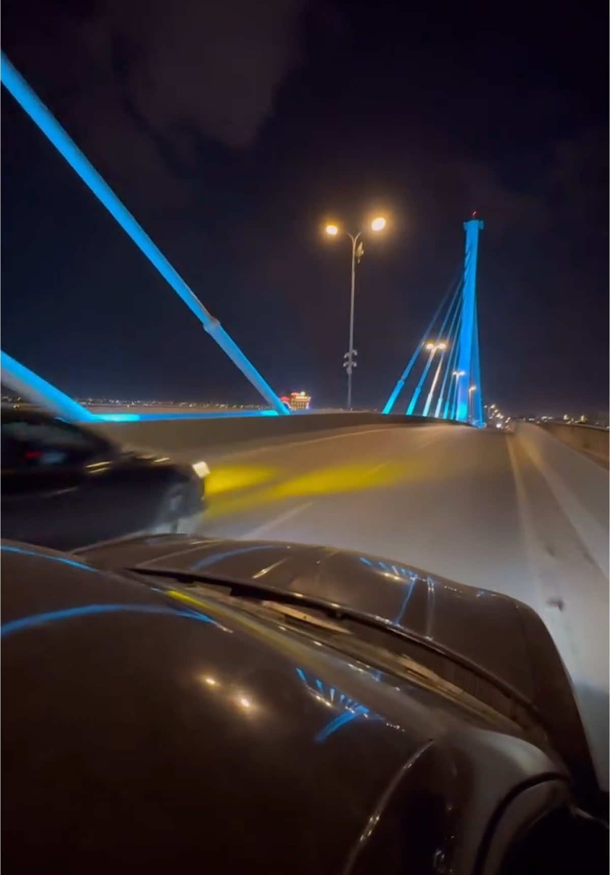 هم سايقين سياره 🤍؟ #اضغط_على_الشاشة_مرتين🧡 #تصويري📸 #حسين_الغزال #جسر_الايطالي #basra #شط_العرب #اكسبلور #صعدو_الفيديو #fyp #foryou #dancewithpubgm #viral #viralvideo #fffffffffffyyyyyyyyyyypppppppppppp 