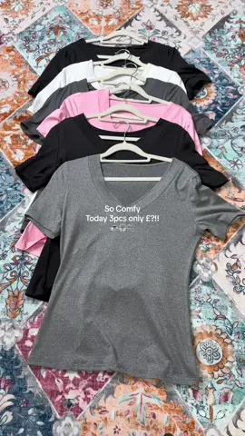 Closet Essentials 🎧☕️#vneck #tee #tshirt #minimalist #tops #womenswear #OOTD #ValentinesDay #valentine #tiktokmademebuyit #dealdrops #fyp 