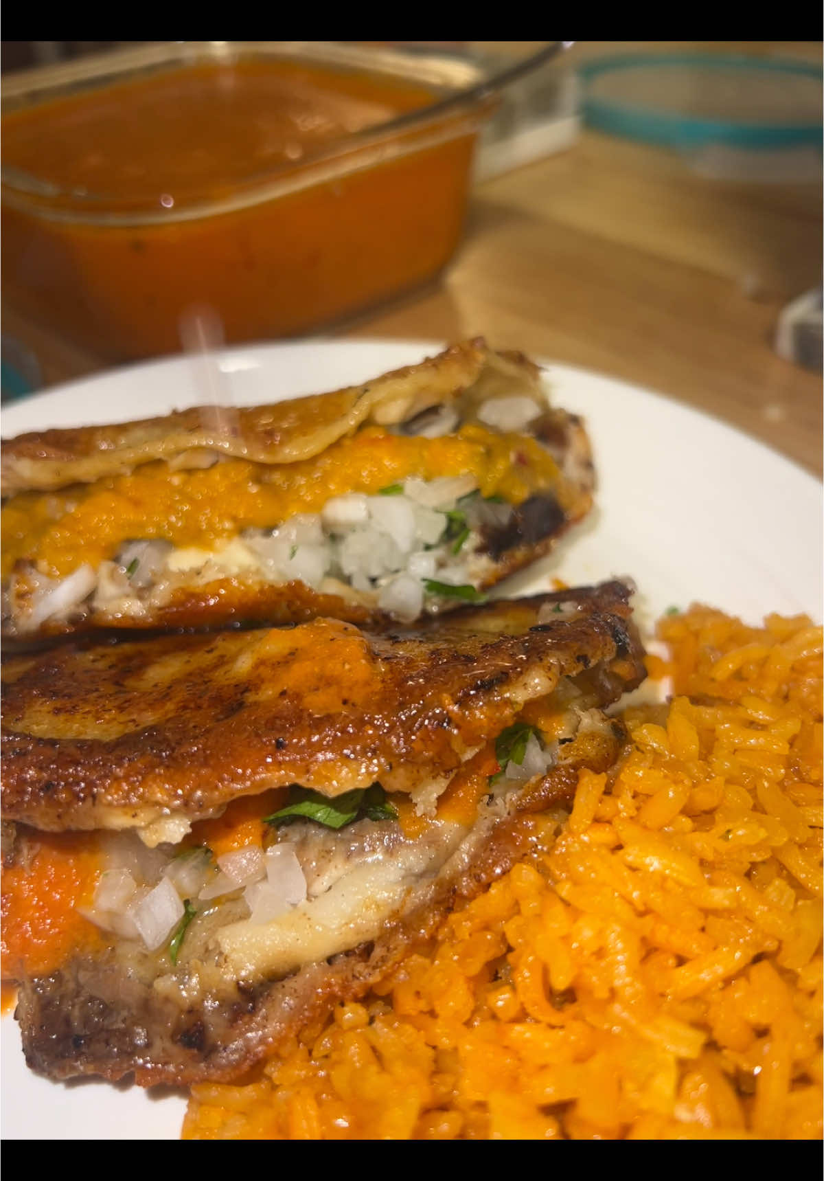 Barria bombs!!! Quick and easy to make! I buy these so much I need subscription lol! Don’t mess out on the deals that they have, you won’t regret it!🫶 ##barriatacos##barriabombs##tacos##cheese##contentcreator#