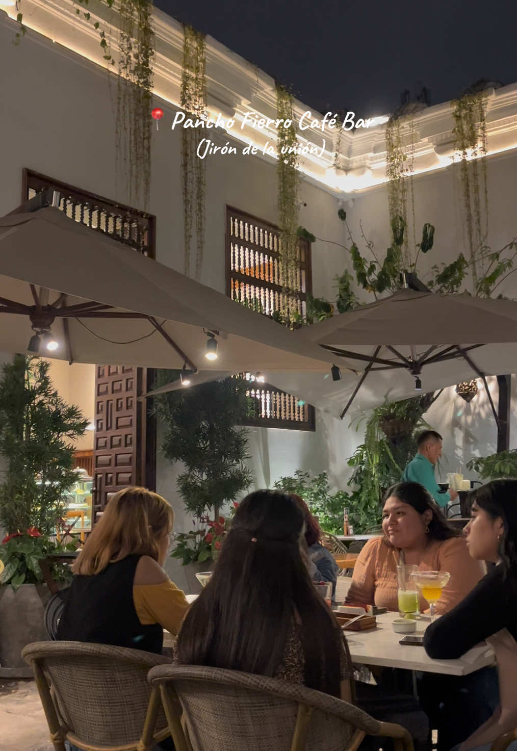 Vlogcito cenita con mis amigas de toda la vida❤️   #cenaconamigas #celebratucumpleaños #amigas #restaurante #restobar #panchofierro #jirondelaunion 