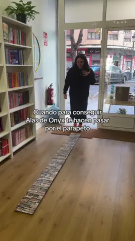 Por la salida de Alas de Onyx he estado en @lamadriguerallibreria 👀 #BookTok #tiktokbooks #lectores #libros 