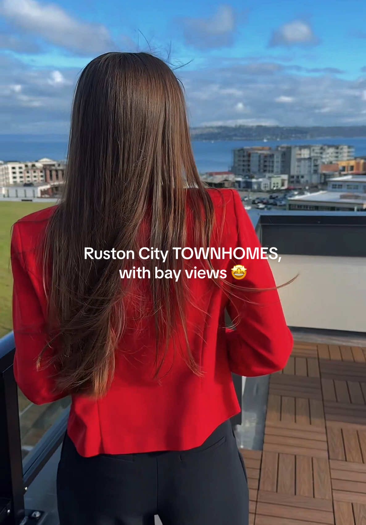 this is townhome living in Ruston City, WA! ✨ Only 3 available for sale! Message me for more info! dianamerproperties@gmail.com #tacomawa #rustoncitywa #townhomeliving #livinginwashingtonstate #realtor