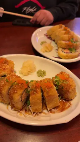 😋 #sushi #fyp #paratii #foodtiktok 