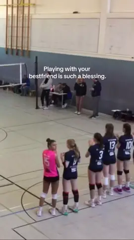 #viralvideos #athlete #fyp #teammates #bestfriend #Sport #volleyball #team #training #practice #game #fußball #basketball #blessing 
