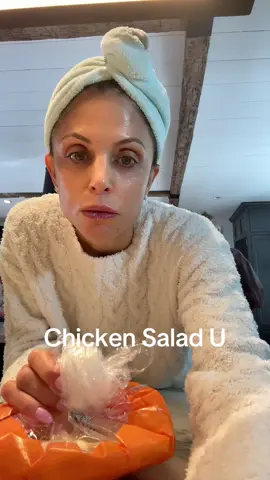 Very disruptive #chickensalad #tunasalad #sadelles #gigis #bethennymademetryit #bethennymademebuyit #yourewelcome #lordswork #forthepeople 