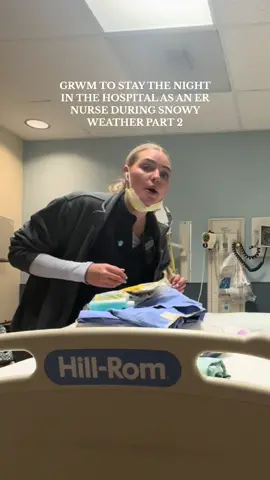 somehow ended up in the same situation a week later #ernurse #ernurselife #ernurses #nurselife #nursesoftiktok #nursetok #midshift #nightshift #snow #snowday #winter #overnight #workinghard #winterstorm #nurseproblems #georgiasnow #grwm #spendthenightwithme #nightroutine #CapCut 