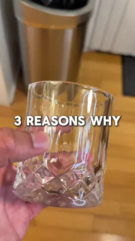 Reasons why Oaksip’s wooden whiskey glass is better than your average whiskey glass!  #whiskeygiftforhim #giftforhim #whiskeygifts #whiskeygift #bourbongifts #bourbongift #giftformenideas #giftformen #giftsformen2025 #whiskey #whisky #whiskeyglass #bourbon #bourbonglass #bourbongiftideas #giftsforboyfriend #valentinesdaygift #valentinesdaygiftideas 