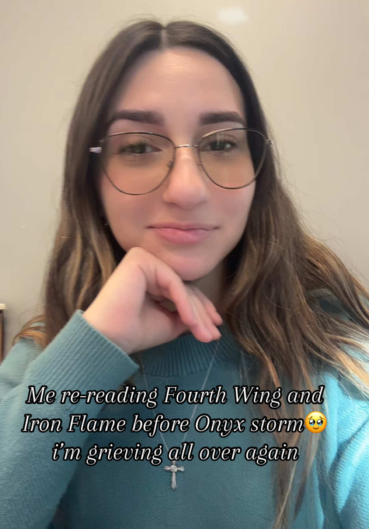 ~Just finished Iron Flame this morning and I’m heartbroken all over again🥹😔 #fyp #ironflame #onyxstorm #reread 