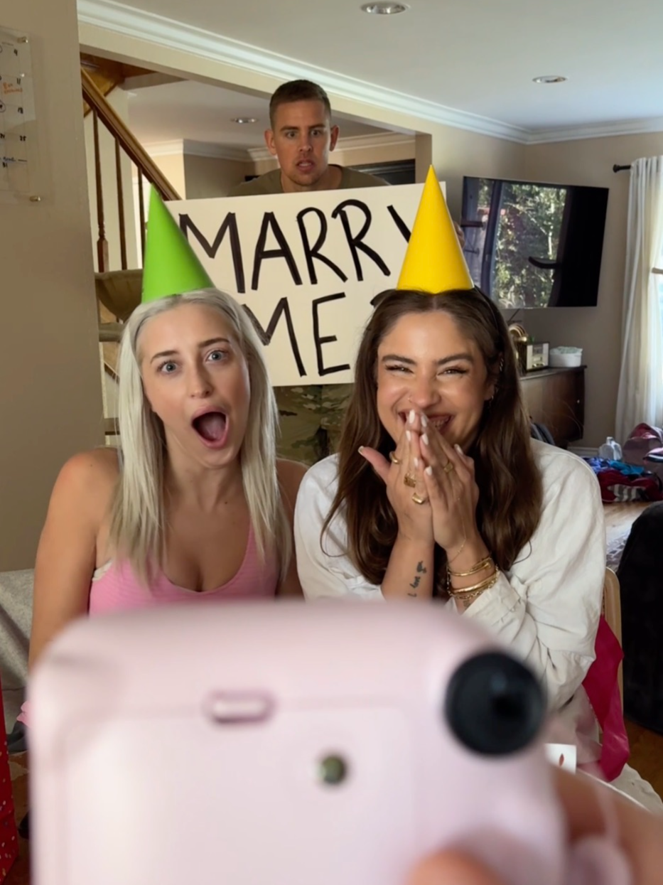 Soldier receives pregnancy news when he surprise proposes on girlfriends birthday 🥹 #proposal #surprise #blessed #birthday #couplegoals