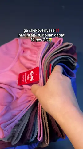 CELANA DALAM WANITA GOLDEN NICK TEBUS MURAH 6 PCS & 12 PCS ‼️ 💙PANDUAN UKURAN💙 M : 30-44 KG L : 45-59 KG XL : 60-74 KG XXL : 75-98 KG #celanadalamwanita #goldennick #masyaallahtabarakkallah #cdmurah 