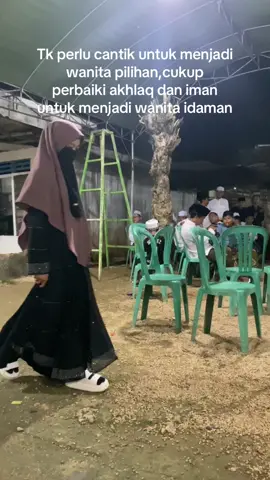 😊☺️☺️☺️#wanitamuslimah #akhlakmulia #akhlaksantriwati#queteakhlak#fyp#masukberandafyp 