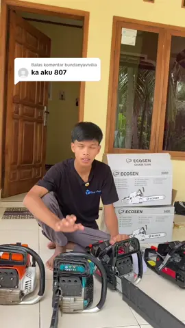Membalas @bundanyavivilia chainsaw 2tak bisa cod#gergajimesin #chainsaw 
