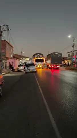 #soloturbosycumbias🔊🎶 #turberosdecorazón🥰🥰💯💪💪🚚💨🚛⛰️🏞️🛣️ #paratiiiiiiiiiiiiiiiiiiiiiiiiiiiiiii #Dios #freseo🍓 #diosteama #Dios @📸89tata_truck📸 @SOLO_FC24 