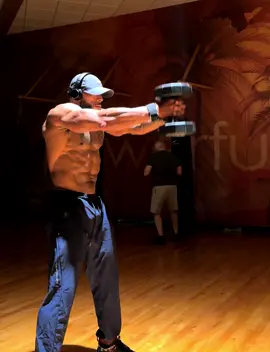 Single DB front raises (Anterior Delts) fyp #chest #fit #gym #motivation #trending #viral #workout #fit #muscles #lift #everyday #shoulderexercise #fearless #strong #mindset #warrior #youvsyou 