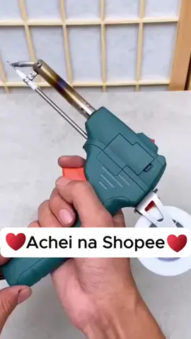 Eficiência e precisão em suas mãos! Com aquecimento interno rápido, design ergonômico e compatível com 110V/220V, é ideal para reparos e projetos DIY. Praticidade garantida! https://s.shopee.com.br/8fCFpnzBx2 . #SoldaProfissional #DIYFácil #FerramentasDeQualidade #ProjetosComPrecisão #pistoladesolda 