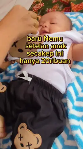 Setelan anak super nyaman dari bahan baby terry halus dan lembut seperti kapas. Cocok untuk kulit sensitif si kecil. Dirancang menyerap keringat dengan baik, menjaga kulit bayi tetap kering dan segar sepanjang hari. Sempurna untuk bermain dan beraktivitas.#setelanank #bajuanak #bajuanakmurah 