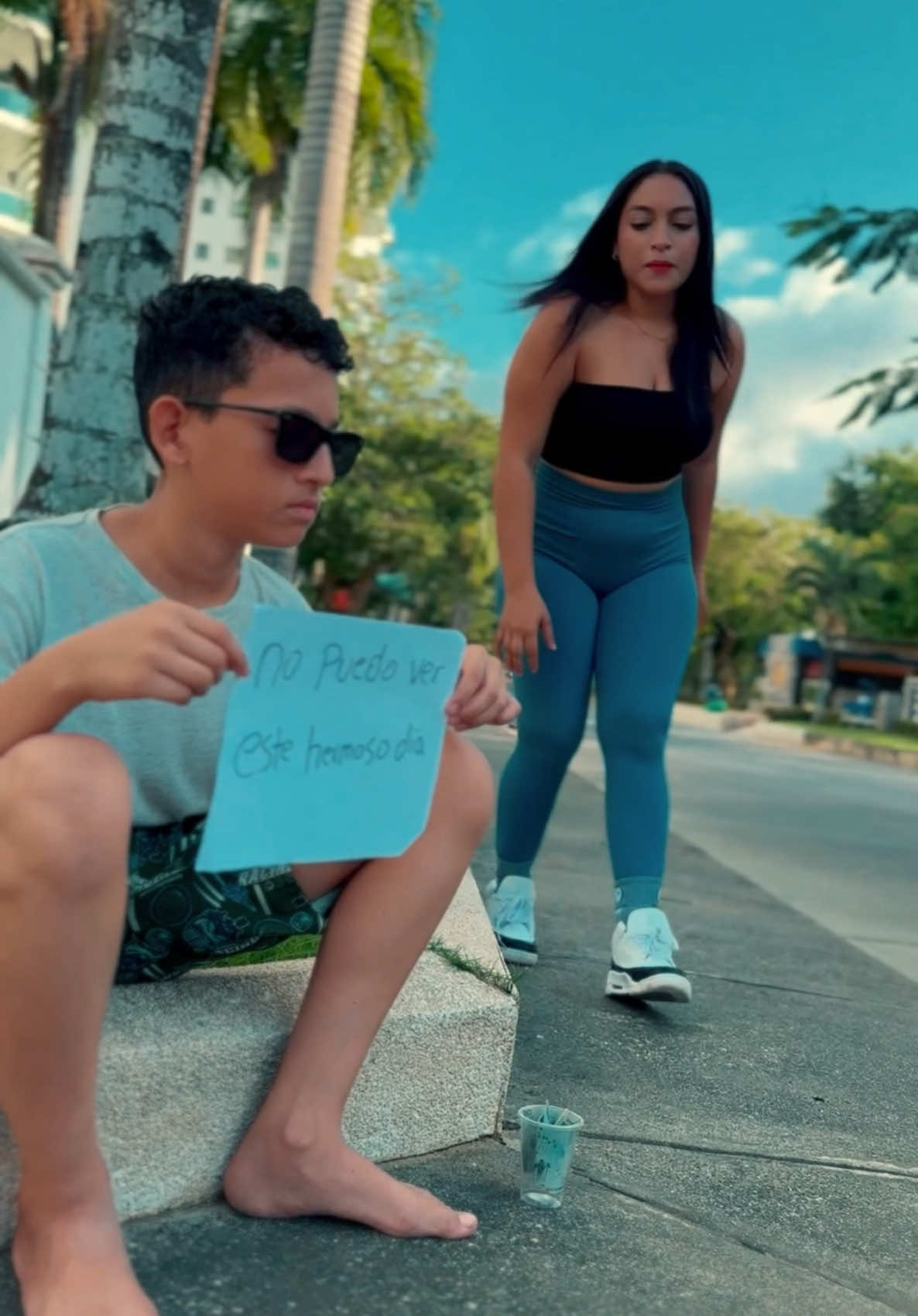 Se llevaban su dinero porque no podía ver. 😮 parte 1 #video #viral #tiktok 