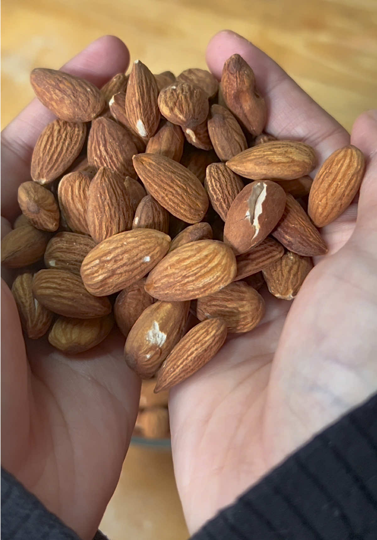 Almond USA Raw Nut/ Badam Mentah- 500gm| 1Kg #almondnuts #badam #almond #kacangalmond #kacang #almondmentah #badammentah 