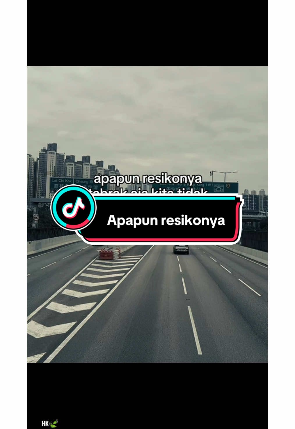 Apapun resikonya tabrak aja, kita tidak dirancang untuk mundur 💪🏻💪🏻 #xyzbca #aesthetic #quotesaesthetic #tiktokhongkongindonesia🇭🇰🇮🇩 #fyp 