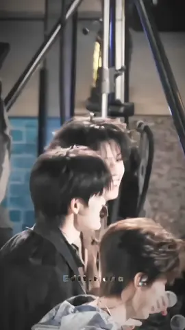 Nhìn nhau gòi cười hen 👀😝#truongcuc #zhangji #tahang #zuohang #jihang #hanaleft 