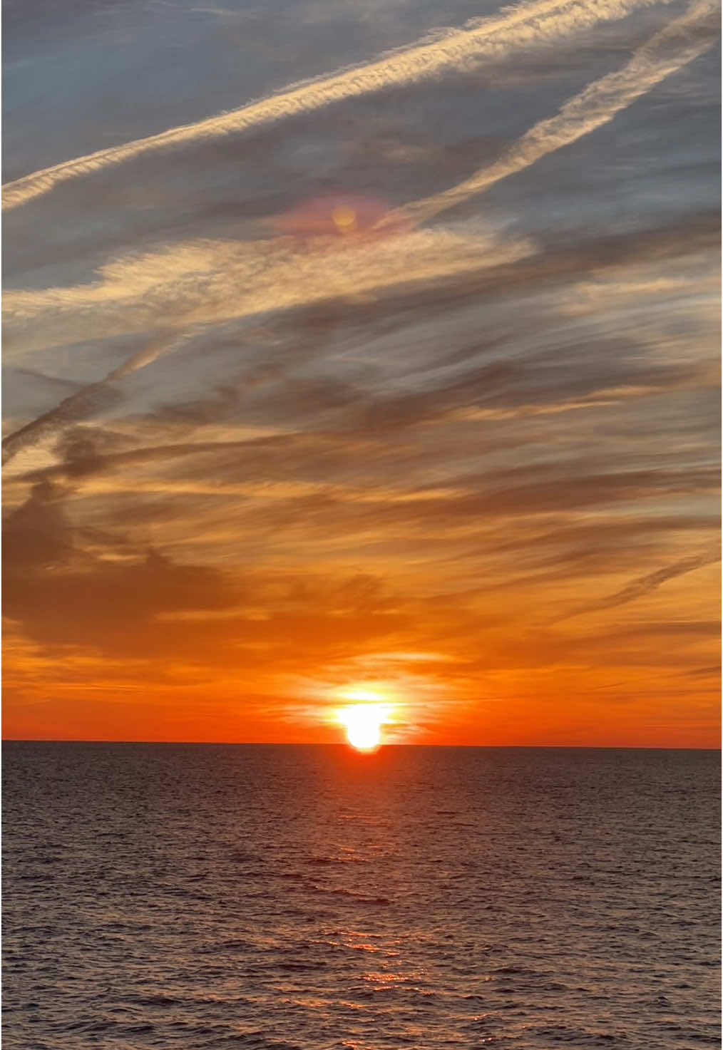 #marinotiktok #marinoph #foryourpage #fypシ゚viral #fyp #seafarer #lifeatsea #sunset #trending 