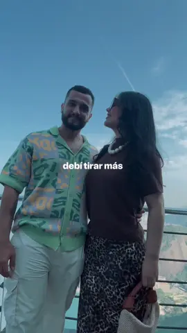 Adorei essa trend de tirar mais fotos e ter as recordações. #badbunny 