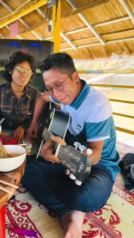 #ဂျိုးလေး #joelay #နေရောင်ပျောက်တဲ့နွေ🎶🎶 #တာချီလိတ်မြို့ #foryou #fyp #fyppppppppppppppppppppppp 