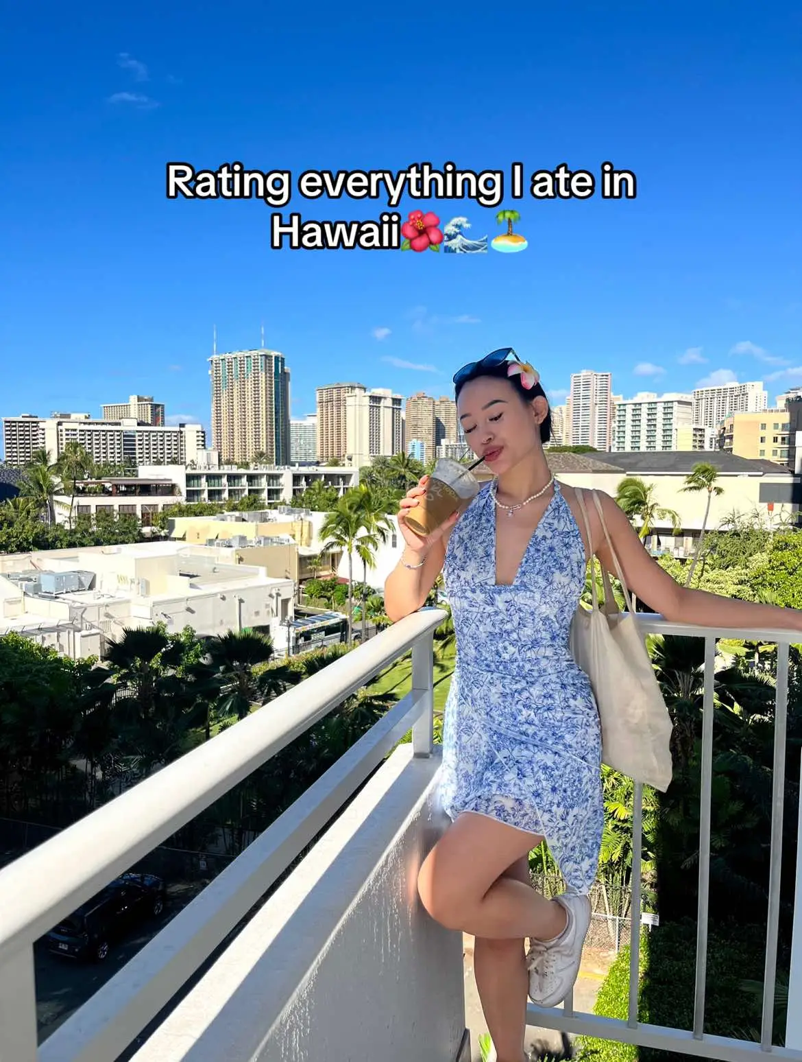 Had to reevaluate after trying everything🫢 #hawai #Foodie #FoodTok #foodreview #tastetest #oahu #hawaiieats #poke #acai #konacoffee #shavedice #rating #malasadas #iceoffee #cafe #ratingthings 