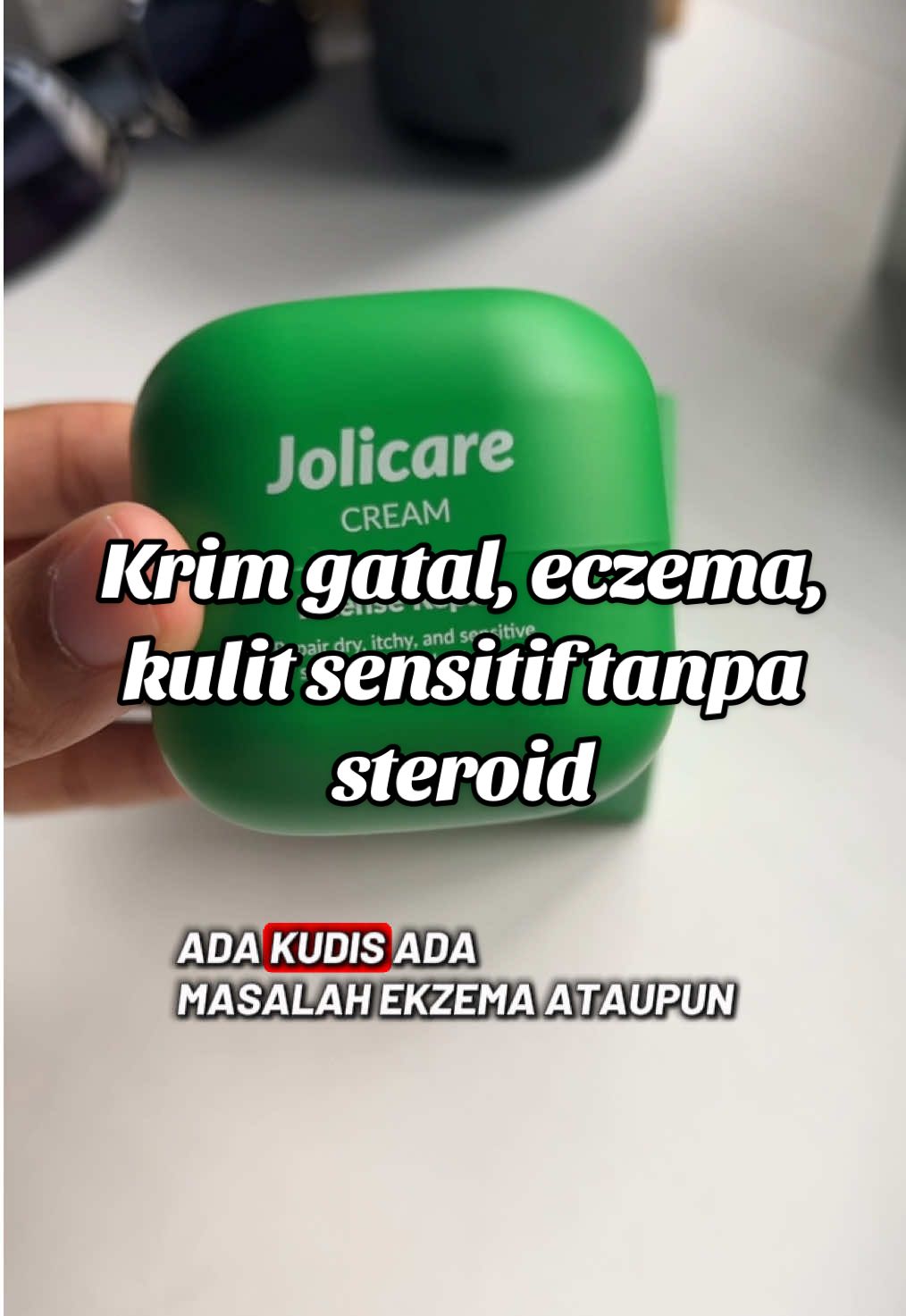 Pengganti untuk krim gatal yang ada steroid. Yang ada masalah eczema boleh cuba @Jolicare cream ni sbab bnyk dh feedback positives dari pengguna eczema. Even baby pn boleh pakai, sya letak link dkt bwah ya #jolicare #jolicaremalaysia #krimgatal #eczemaawareness #eczemahealing #eczemawarrior #ezcema #sensitiveskin #allergy #allergyproblems #nosteroid #jolicarecream 