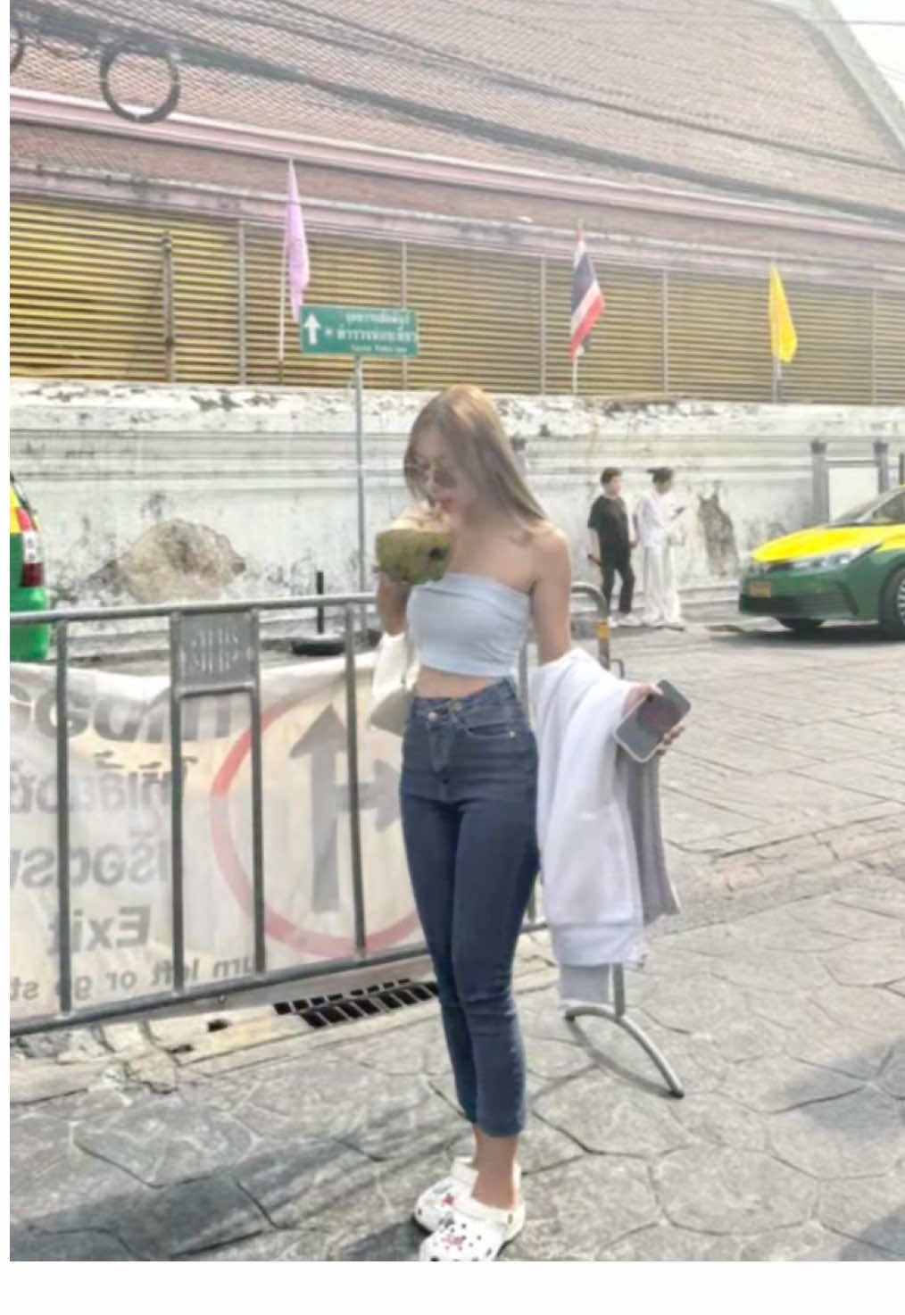 ဇွတ်ထိုင်း 🇹🇭🩵