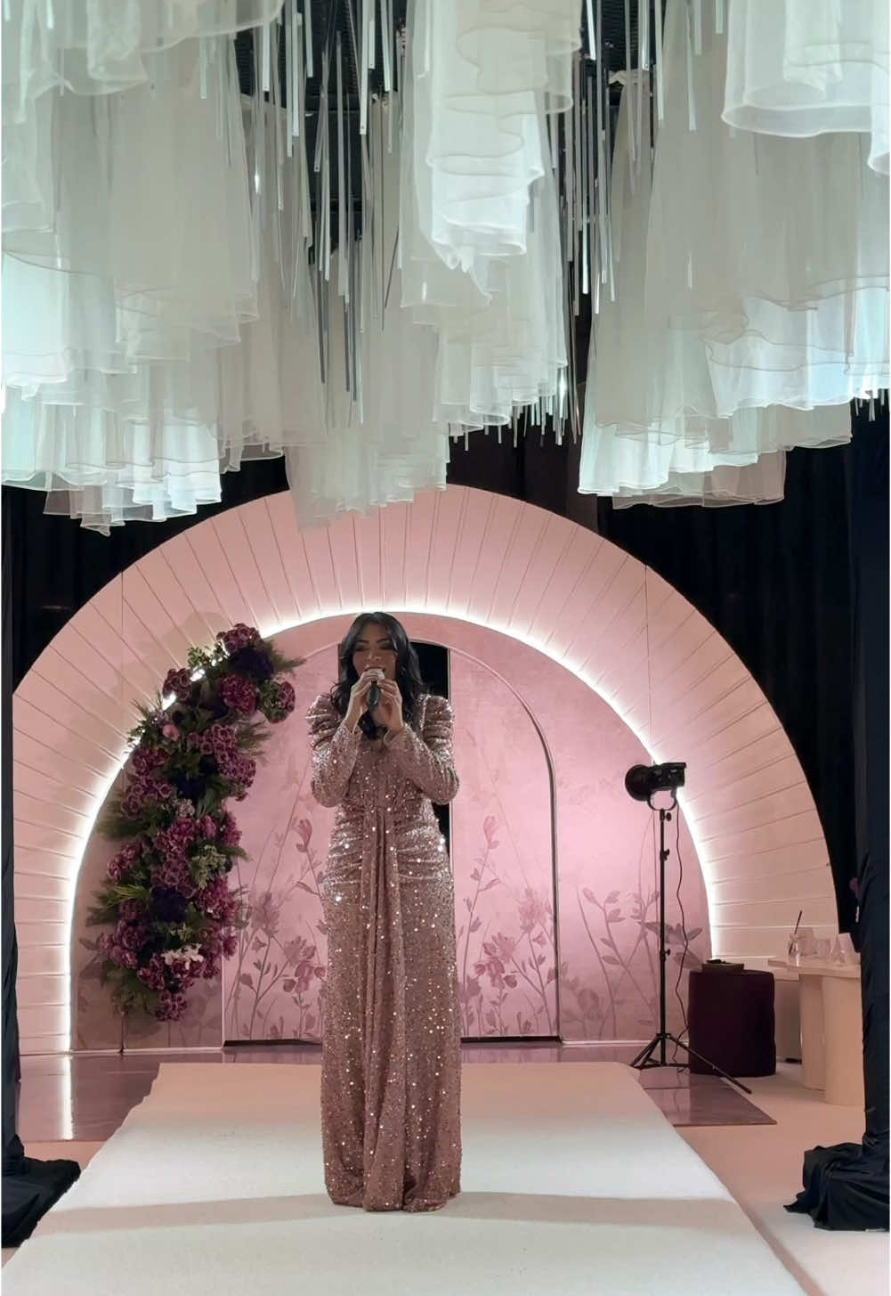 تنسيقنا لزواج أحمد&أفراح 🤍🤍.. #تخرج_جازان #كوش_جازان #حفله_تخرج #كوشات #زواجات_جازان #تنسيق_جازان 