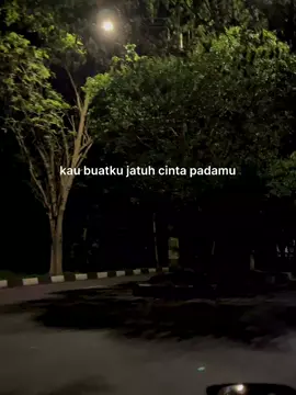 lagunya ngingatin dengan apa? #liriklagu #foryou #fyp 