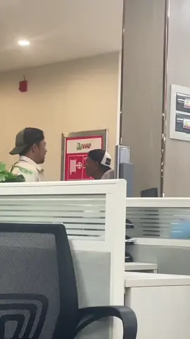 Agak lain yang ini. #iwiphelmkuning #iwip @f 