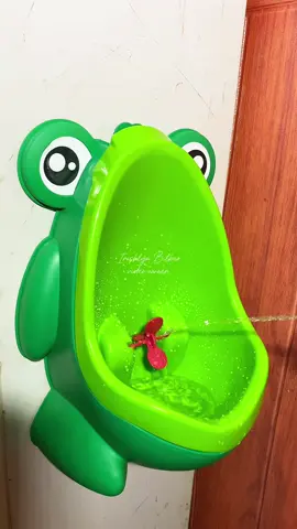 Hindi na aabot ng 100 pesos! Wiwian ng bata #urinalforkids #peetrainer #frogurinalforkids #peetrainerforkids 
