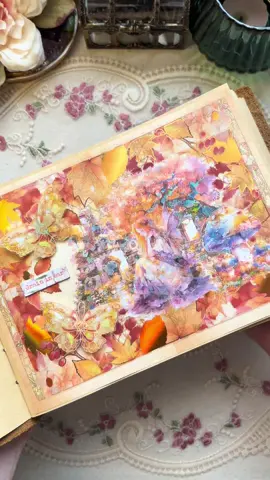 ASMR Journal with me ✨ Fairy tale 🧚🏻‍♀️💛✨ #scrapbook #journal #scrapbooking #journaling #scrapbookingideas #journalwithme #minijournal #miniscrapbook #minijournaling #miniscrapbooking #asmr #asmrsounds #asmrvideo #craft #handmade #fairytheme #fairytale 