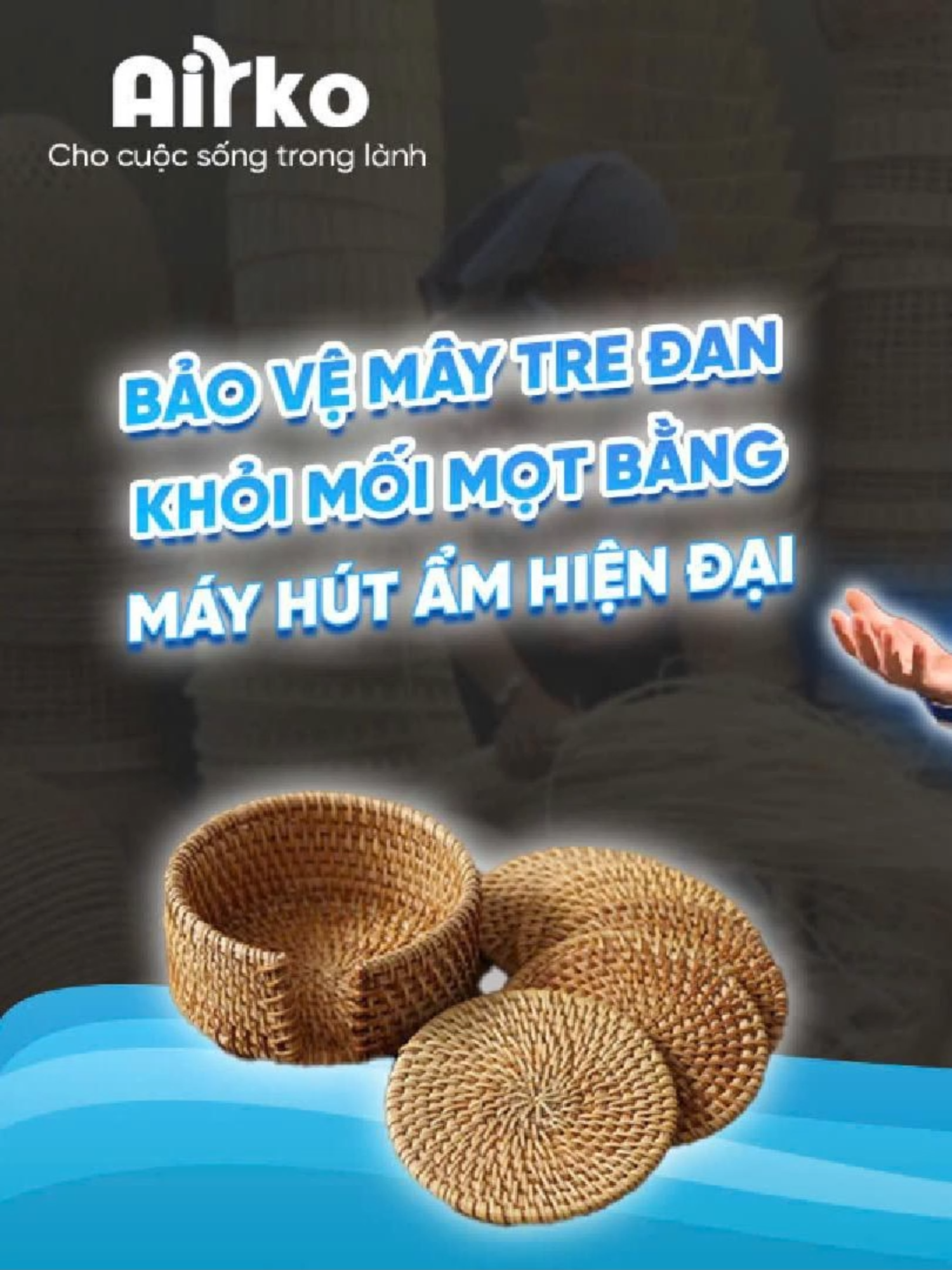 Mối mọt, ẩm mốc luôn là nỗi ám ảnh lớn của các doanh nghiệp sản xuất mây tre đan, gây hỏng hóc và giảm chất lượng sản phẩm. Máy hút ẩm công nghiệp chính là giải pháp tối ưu giúp kiểm soát độ ẩm, bảo vệ chất liệu mây tre khỏi mục nát và mốc. Với khả năng vận hành mạnh mẽ, thiết bị này không chỉ duy trì môi trường khô thoáng mà còn giảm thiểu rủi ro hàng lỗi, nâng cao hiệu quả sản xuất, giúp doanh nghiệp an tâm và khẳng định chất lượng trên thị trường.  Cùng tìm hiểu dưới video này nhé! _____________ - Địa chỉ: Công ty cổ phần Công nghệ MAXBUY Việt Nam, Số 19, Lô 1C, Đường Trung Yên 11D, KĐT Trung Yên, Cầu Giấy, Hà Nội. - Hotline: 𝟎𝟗𝟖𝟔𝟓𝟗𝟓𝟑𝟑𝟑 / 𝟎𝟗𝟏𝟓𝟕𝟖𝟐𝟏𝟐𝟏 #hutam #mayhutam #mayhutamcongnghiep #congnghehutam #mayhutamdandung #hutamgiadinh