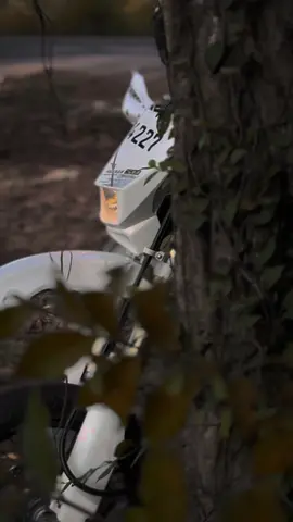 පිරිහී ඔබ සමාජයේ 😼🪽#srilankan_tik_tok🇱🇰 #fypシ゚viral #nostalgic #fffffffffffyyyyyyyyyyypppppppppppp #drz400 #වෙන්නප්පුවේ_අපි @Ħashen 