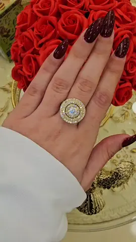 מקט DR2 🔥טבעת מיוחדת🔥 🥰למבינות יוקרה 🥰  💎במחיר חסר תקדים💎  אור נשר תכשיטי יהלומים 💎   #diamondring #diamond #jewelry #proposal #diamondjewelry #diamonds #gold #peardiamond #ovaldiamond #rounddiamond #engagement #engagementring