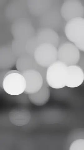 Chỉ là bán sức đổi lấy tiền thôi mà hoàng hôn thật đẹp khi cầm 5mấy 60 tờ xanh....