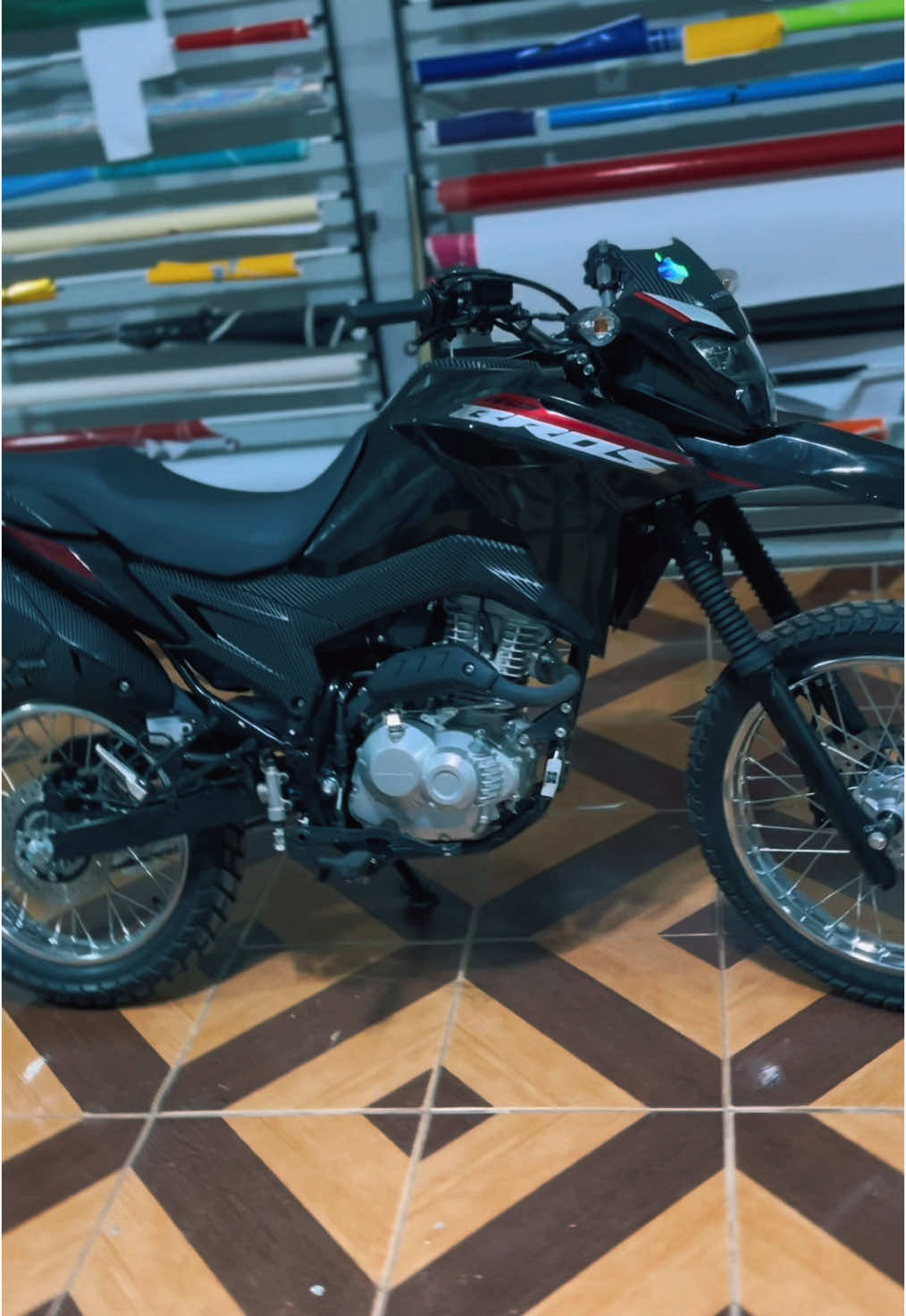 Só mais um dia normal por aqui #envelopamento #plotagem #bros160 