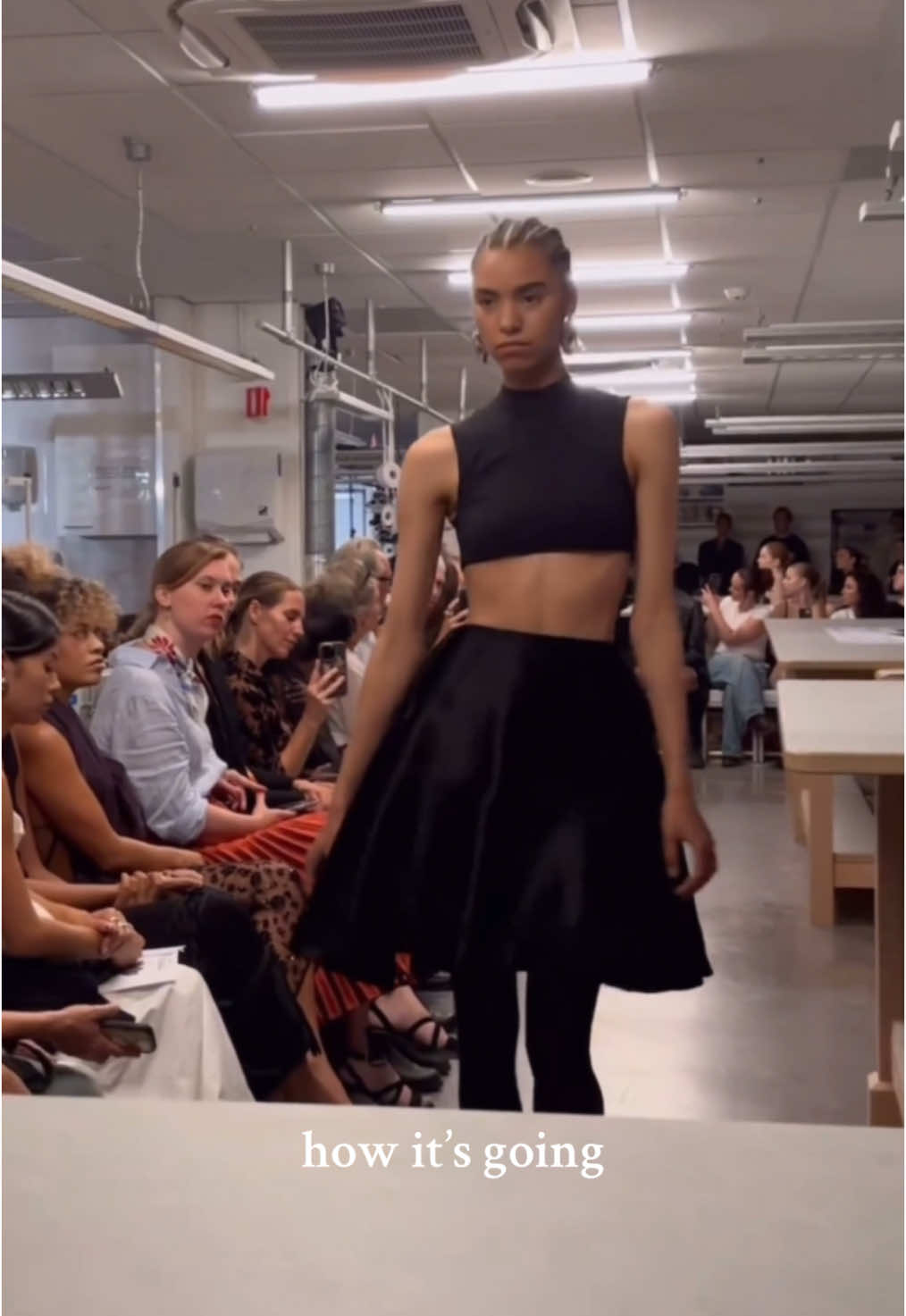 Jadaica @Entity for #maxzarasterck SS25  Casting @Michiel van Maaren Cawalk coach @Paultje Column #fyp #Runway #model 