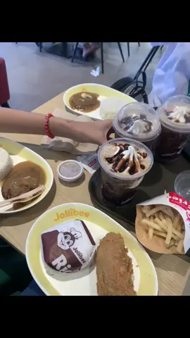 Free save #livephoto #jollibee 