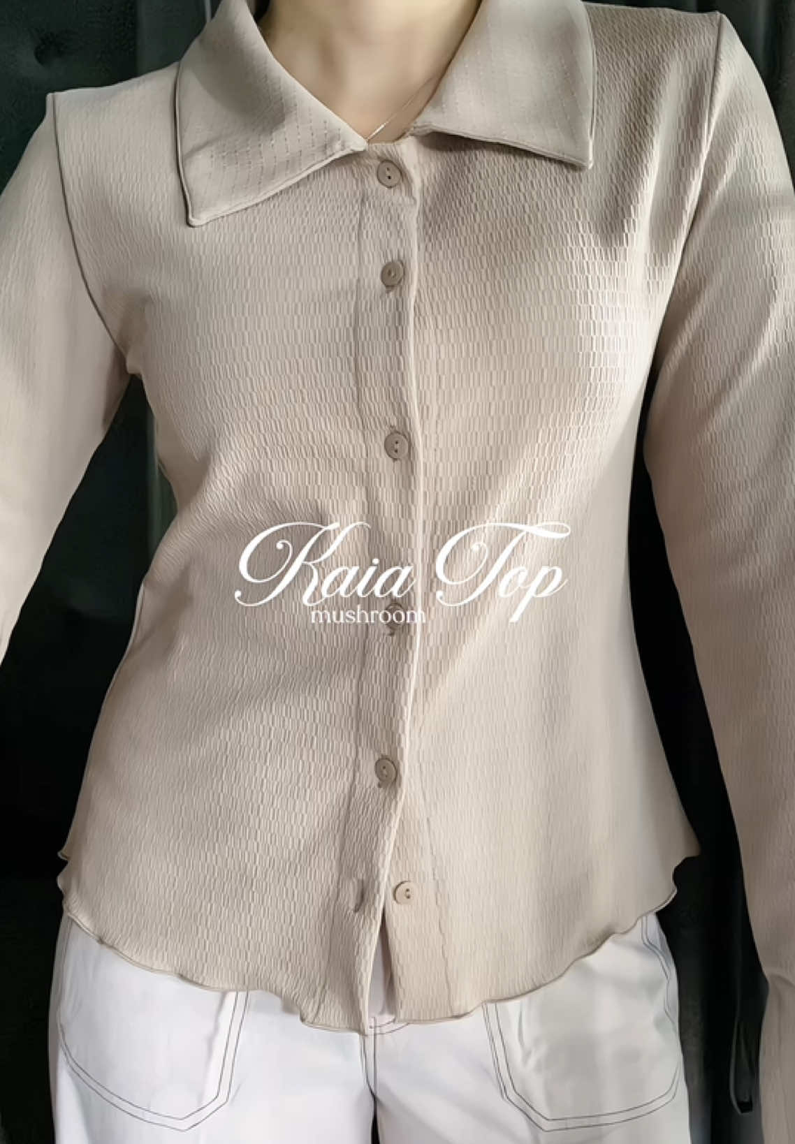 kaia top warna mushroom🍄‍🟫 bagus bgt bahan rib yg fitnya cakep bgt dipake 🫶🏻 #ribtop #longsleevetop #rekomendasibaju 