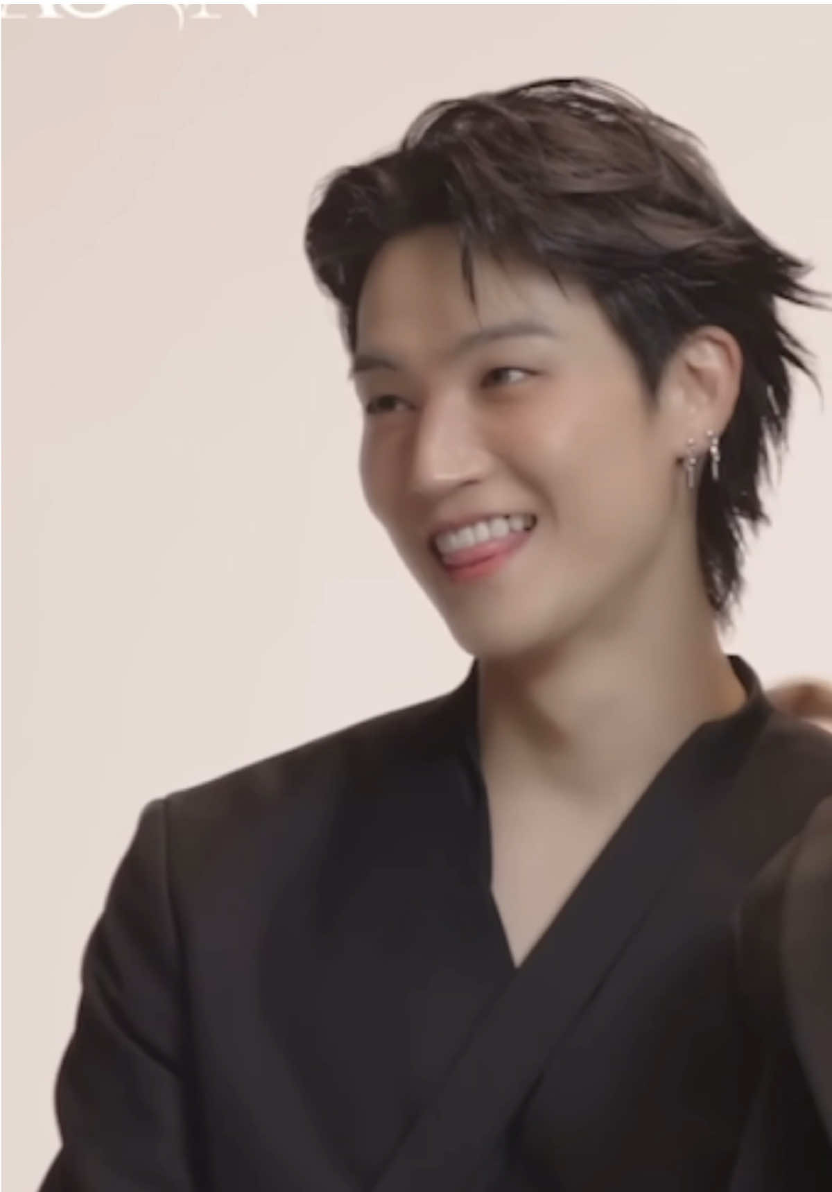 ชอบแจบอมที่แบบมีหลายมุม หลายบุคลิก แบบที่คาดเดาไม่ได้  นั่งตัดคลิปแจบอมไป คือแบบหล่อไม่เบื่อเลยสักวินาทีเดียว!!  #JAYB #제이비 #임재범 #Jaebeom #GOT7 #limjaebeom #got7official #JB #got7jb @JAY B 