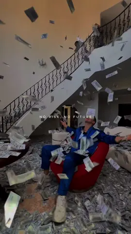 No risk no future. #motivation #luxurylifestyle #millionaire #richlifestyle #mindset 
