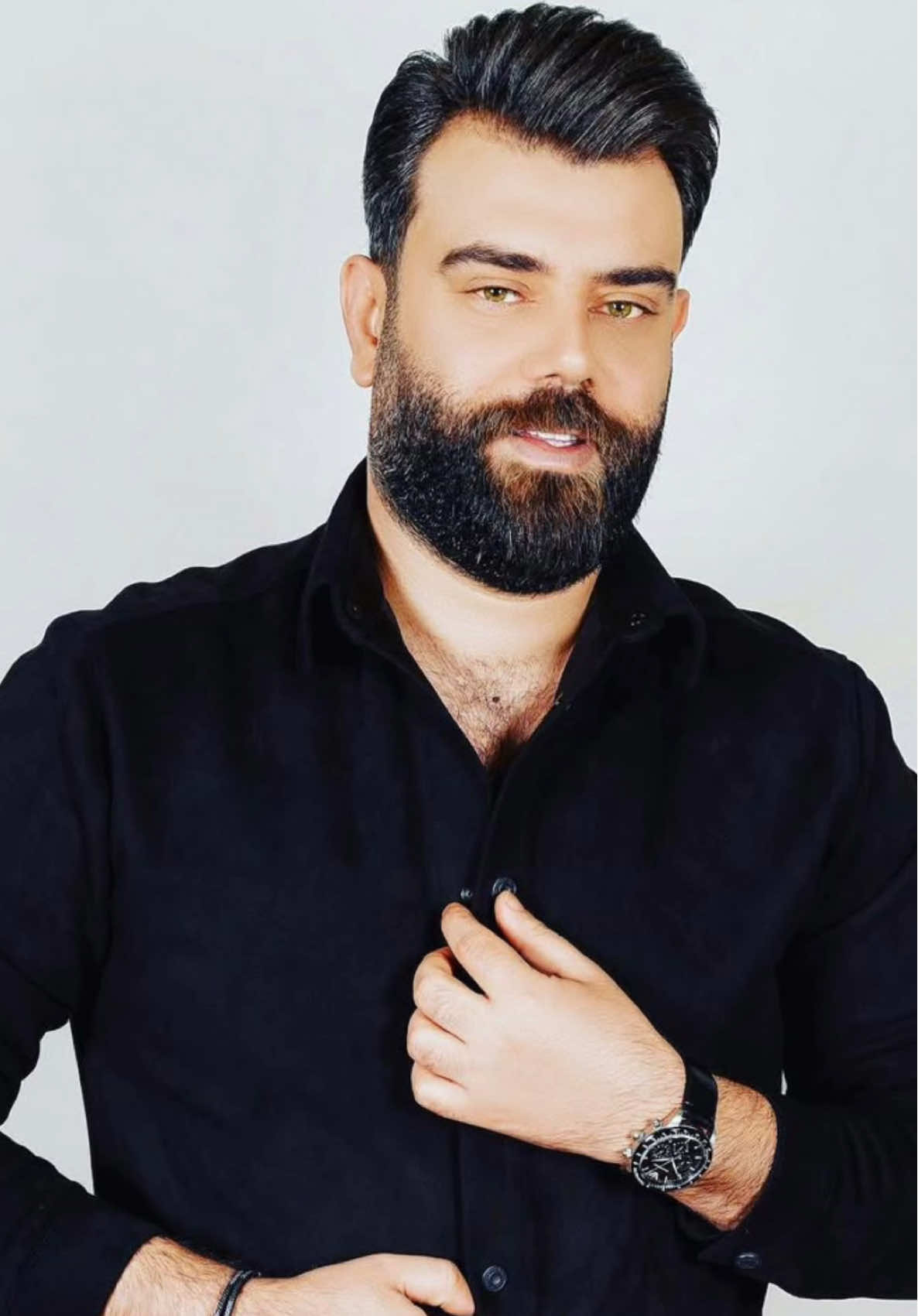 مستحيل احد يشيل سوالفي وبصماتي…#علي_السالم #علي_سالم #بداعتي #شبكة_اوتار #حصريات🔥 #ترند #حفلات #حفله #ستوري #ستوريات #مقاطع_ستوري #اغاني_عراقيه #اغاني_عراقيه_قديمه #اغاني_عراقيه_حزينه #ترند_العراق #اغاني_ترند 