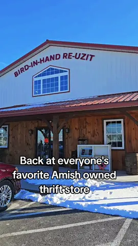 BIrd In Hand Reuzit shop  2810 Old Philadelphia Pike  Bird in Hand, PA 17505 #thriftwithme #quiltersoftiktok #quilts  #vintagedecor #thriftfinds #thrifttok #vintagetok #vintagefinds #thrift #thrifted #vintagevibes #thrifttok #thriftedvstyled #vintagefarmhouse #antiquefarmhouse #cottagecore #grannycore 