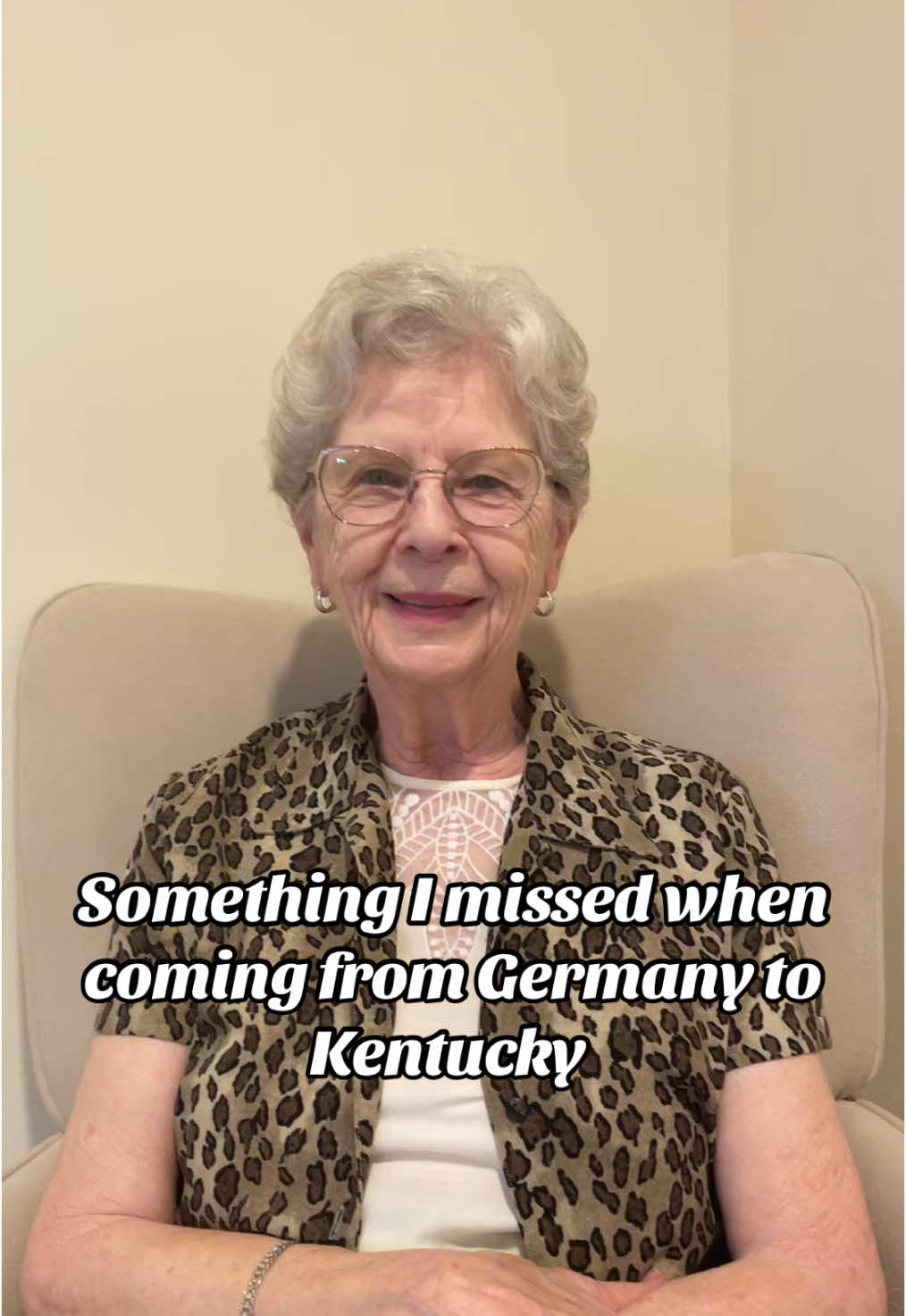 We almost forgot to post this! ❤️ What’s better- German sauerkraut or homemade Kentucky fried chicken?! 😋 #fyp #germangrandma #kentucky #germany #immagrant #movingfromgermany #History #grandmastories #germanfood #kentuckyfood #storytime 